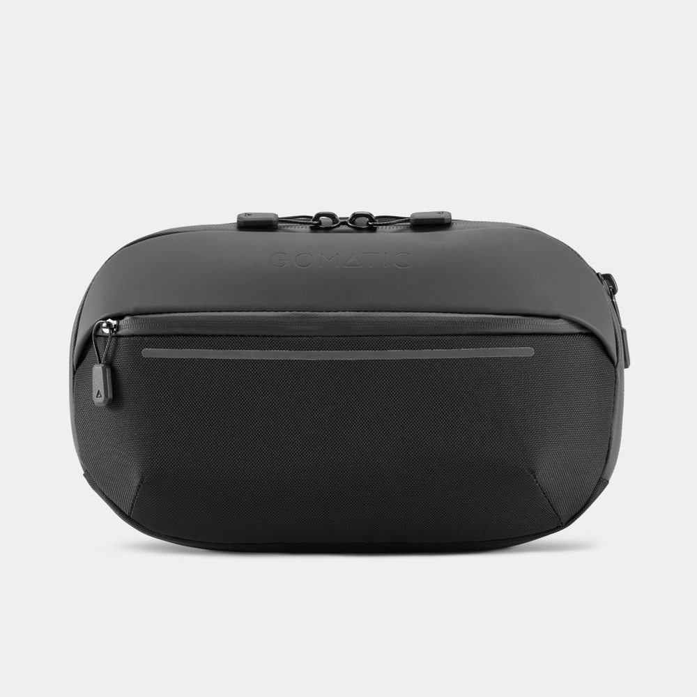 Gomatic Navigator Sling 1L Black Front View#color_black