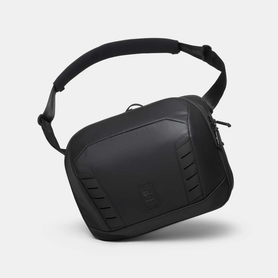 McKinnon Camera Messenger 13L
