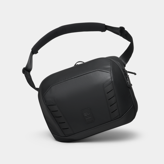 McKinnon Camera Messenger 13L