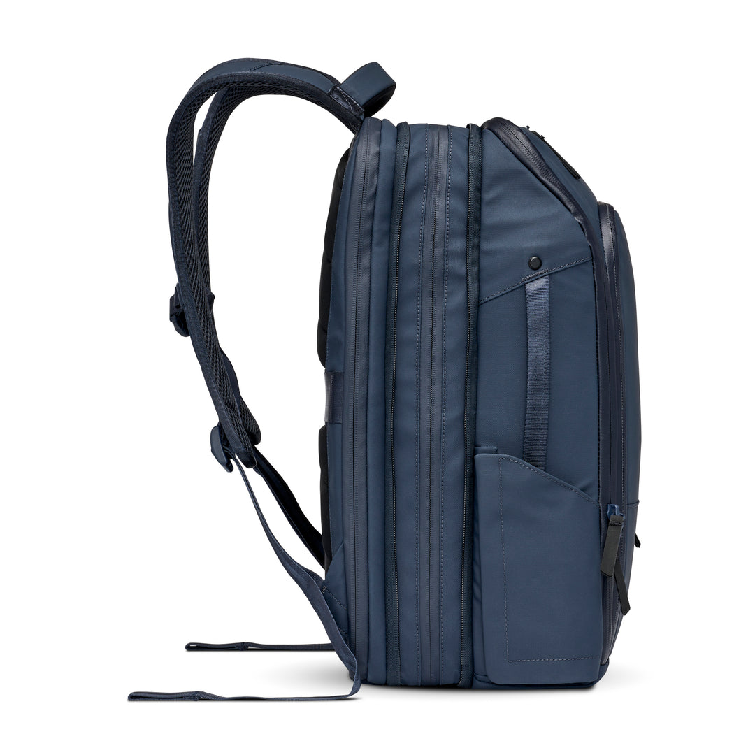 Gomatic Navy Travel Pack 14L Front Angle eXPANDED View#color_navy